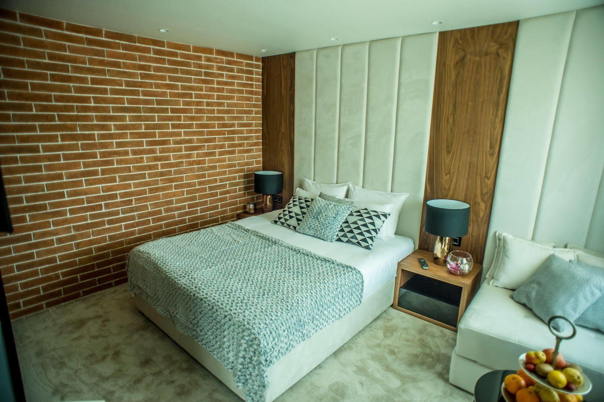Hotel Hedonic ベオグラード エクステリア 写真