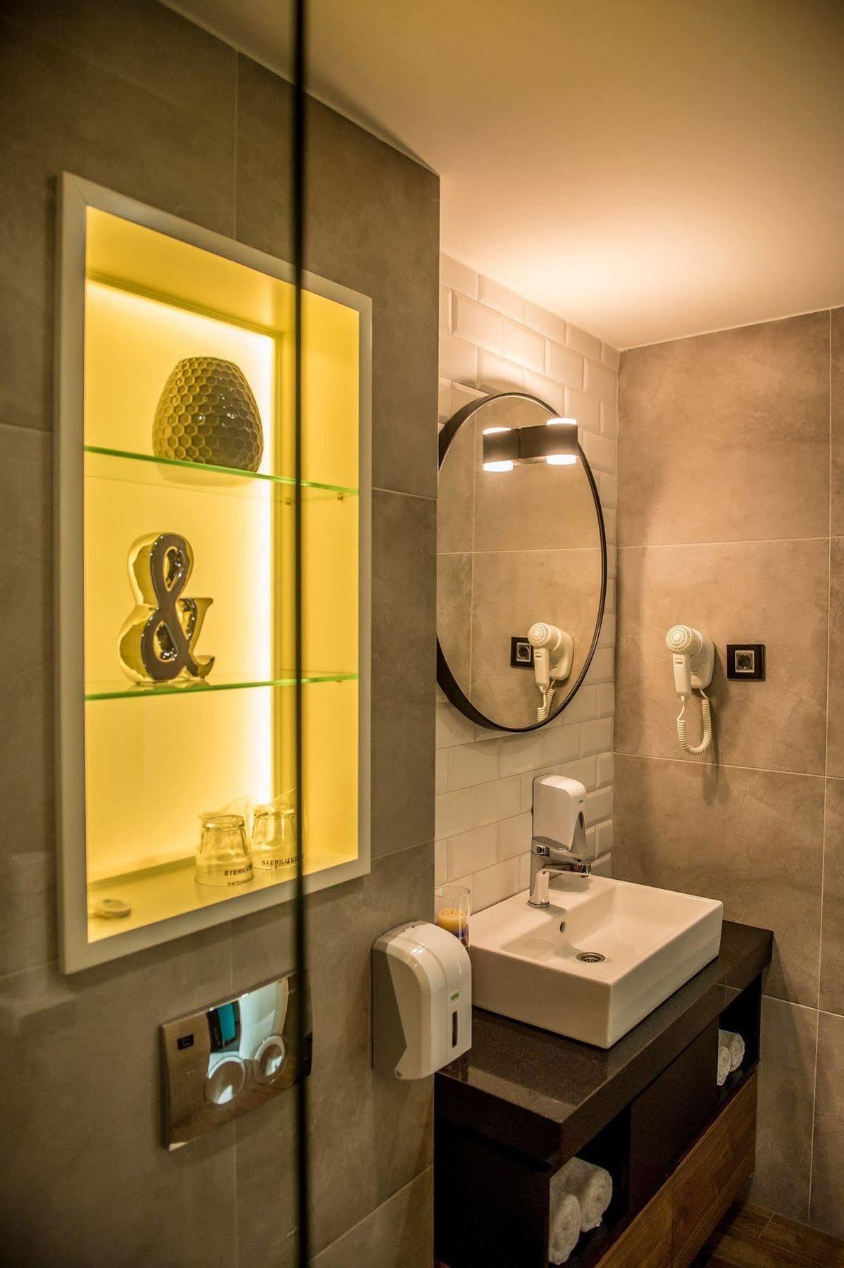Hotel Hedonic ベオグラード エクステリア 写真